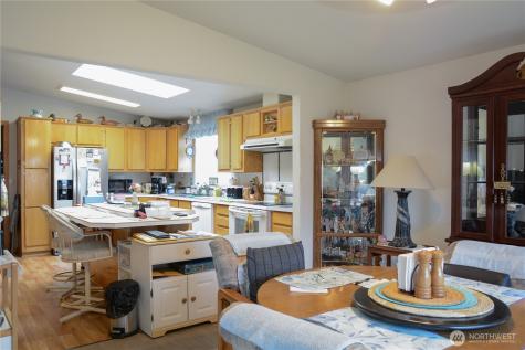1873 8th Street Davenport WA 99122