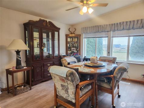 1873 8th Street Davenport WA 99122