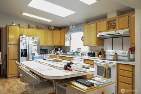 1873 8th Street Davenport WA 99122