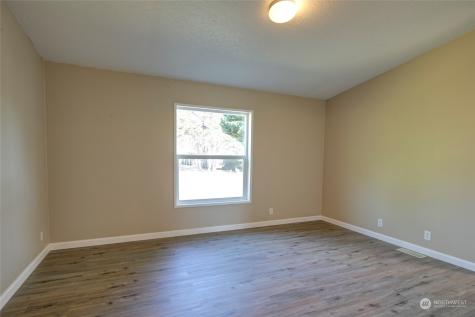 384 N Razor Clam Drive SW Ocean Shores WA 98569