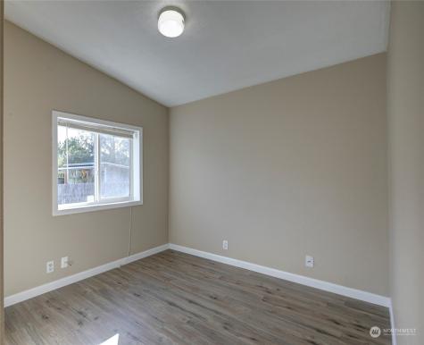 384 N Razor Clam Drive SW Ocean Shores WA 98569