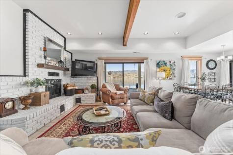 3300 S Lakeshore Road Chelan WA 98816