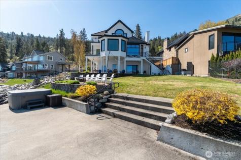 3300 S Lakeshore Road Chelan WA 98816