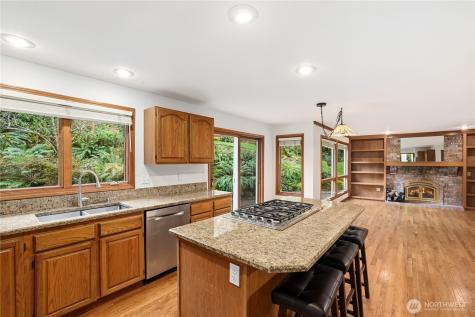 18605 SE 174th Way Renton WA 98058