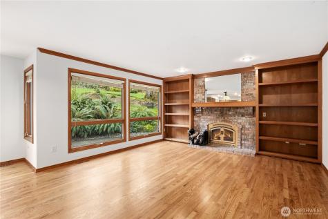 18605 SE 174th Way Renton WA 98058