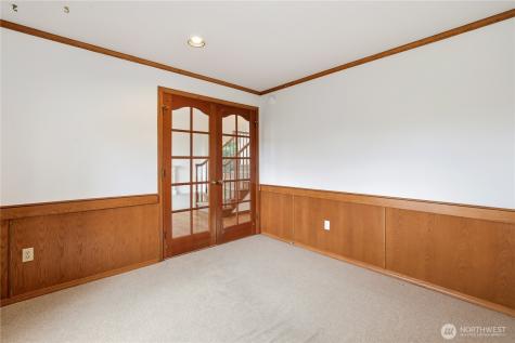 18605 SE 174th Way Renton WA 98058