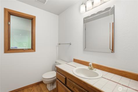 18605 SE 174th Way Renton WA 98058