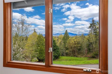 18605 SE 174th Way Renton WA 98058