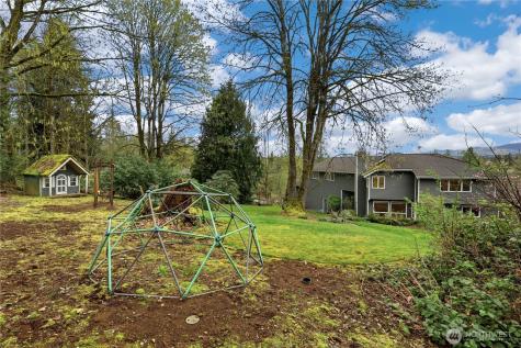 18605 SE 174th Way Renton WA 98058