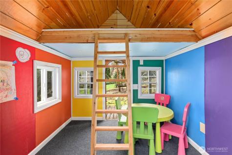 18605 SE 174th Way Renton WA 98058