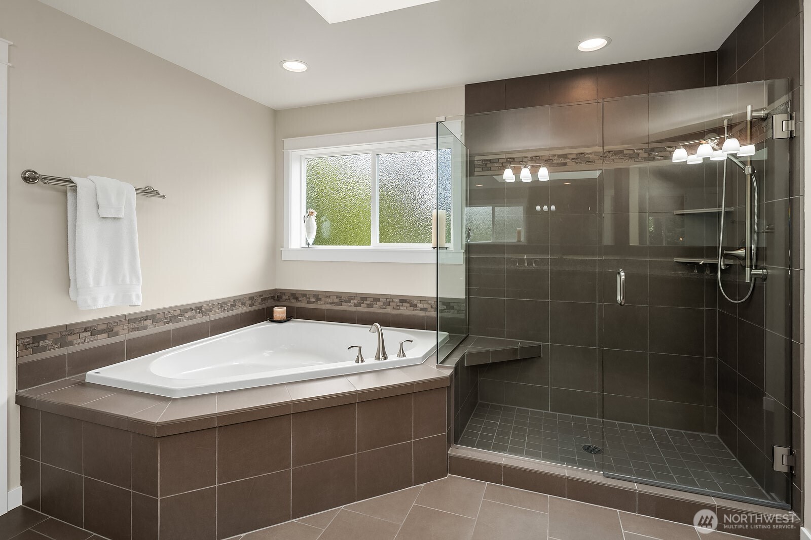 21298 SE 25th Street Sammamish WA 98075