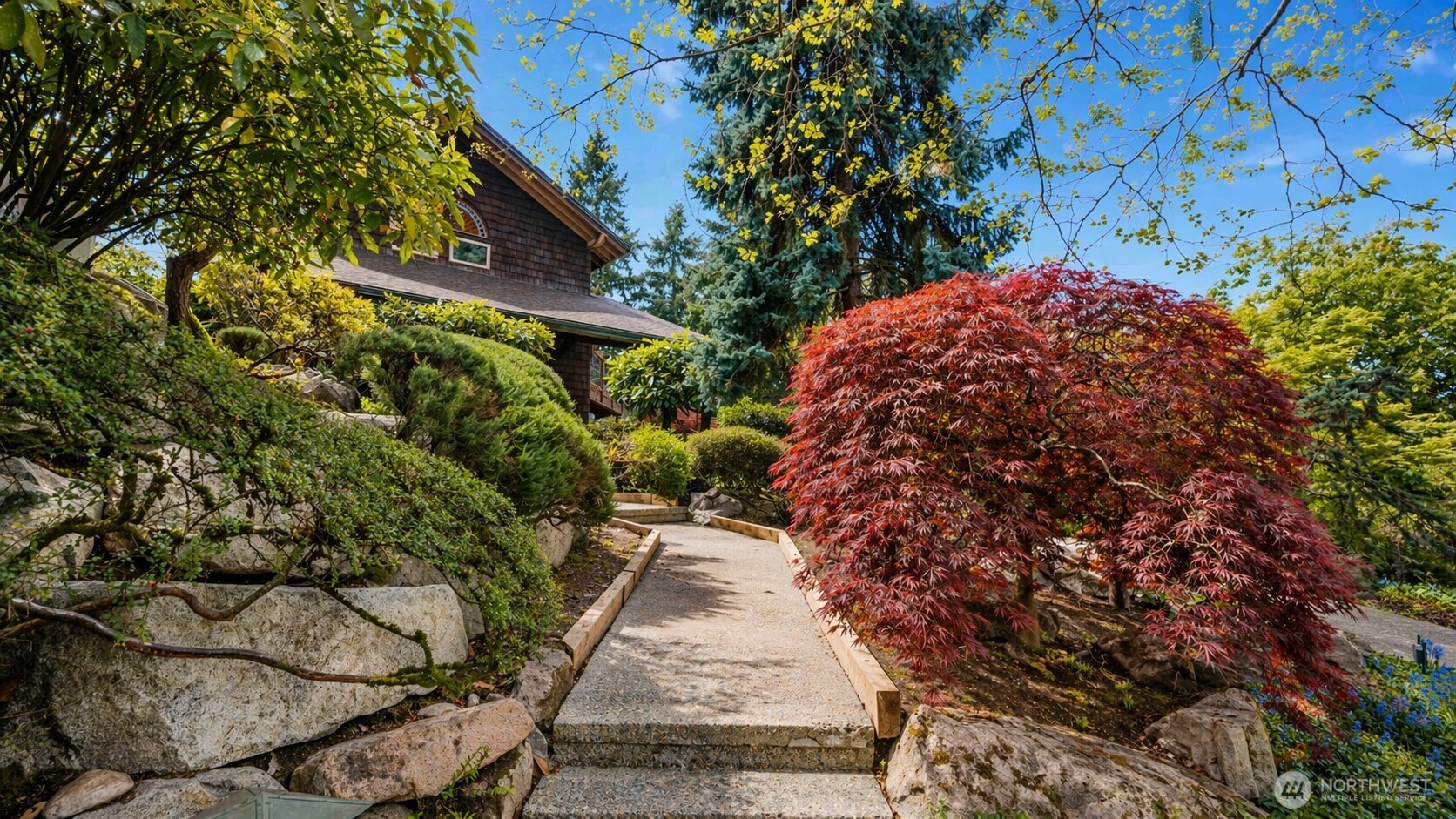 2419 Federal Avenue E Seattle WA 98102