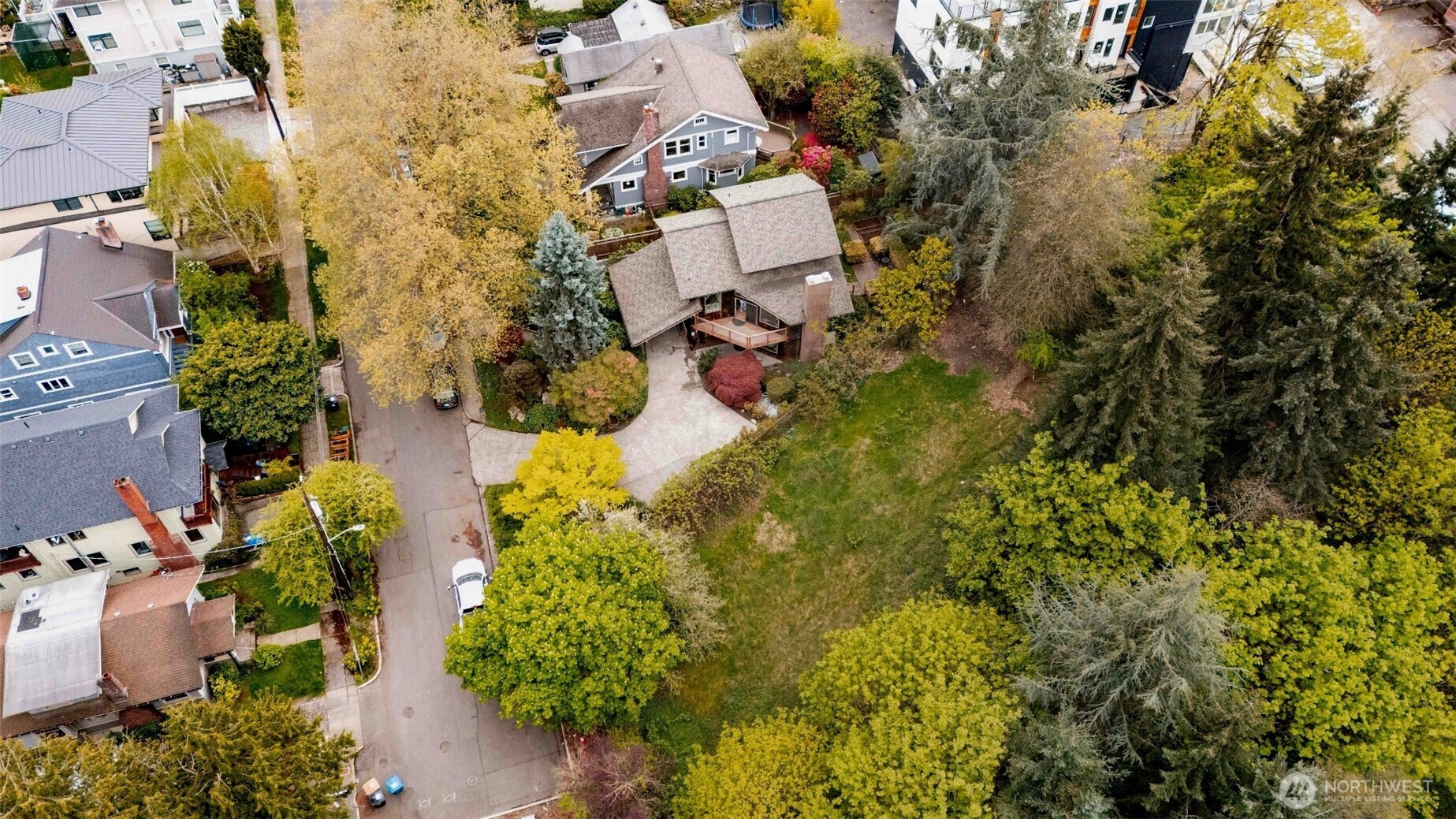 2419 Federal Avenue E Seattle WA 98102