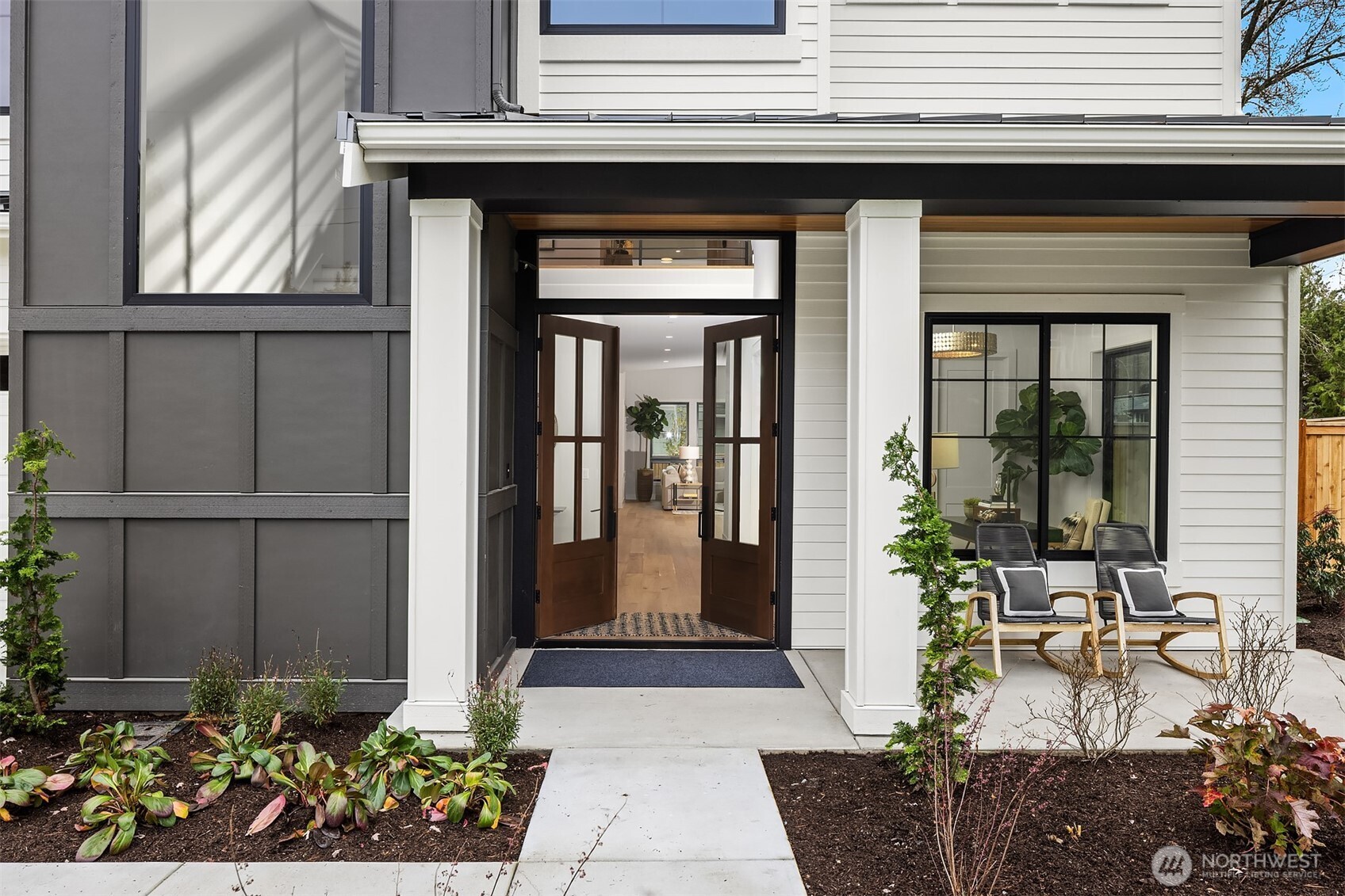 12905 SE 4th Place Bellevue WA 98005