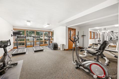 2500 S 370th Street Federal Way WA 98003