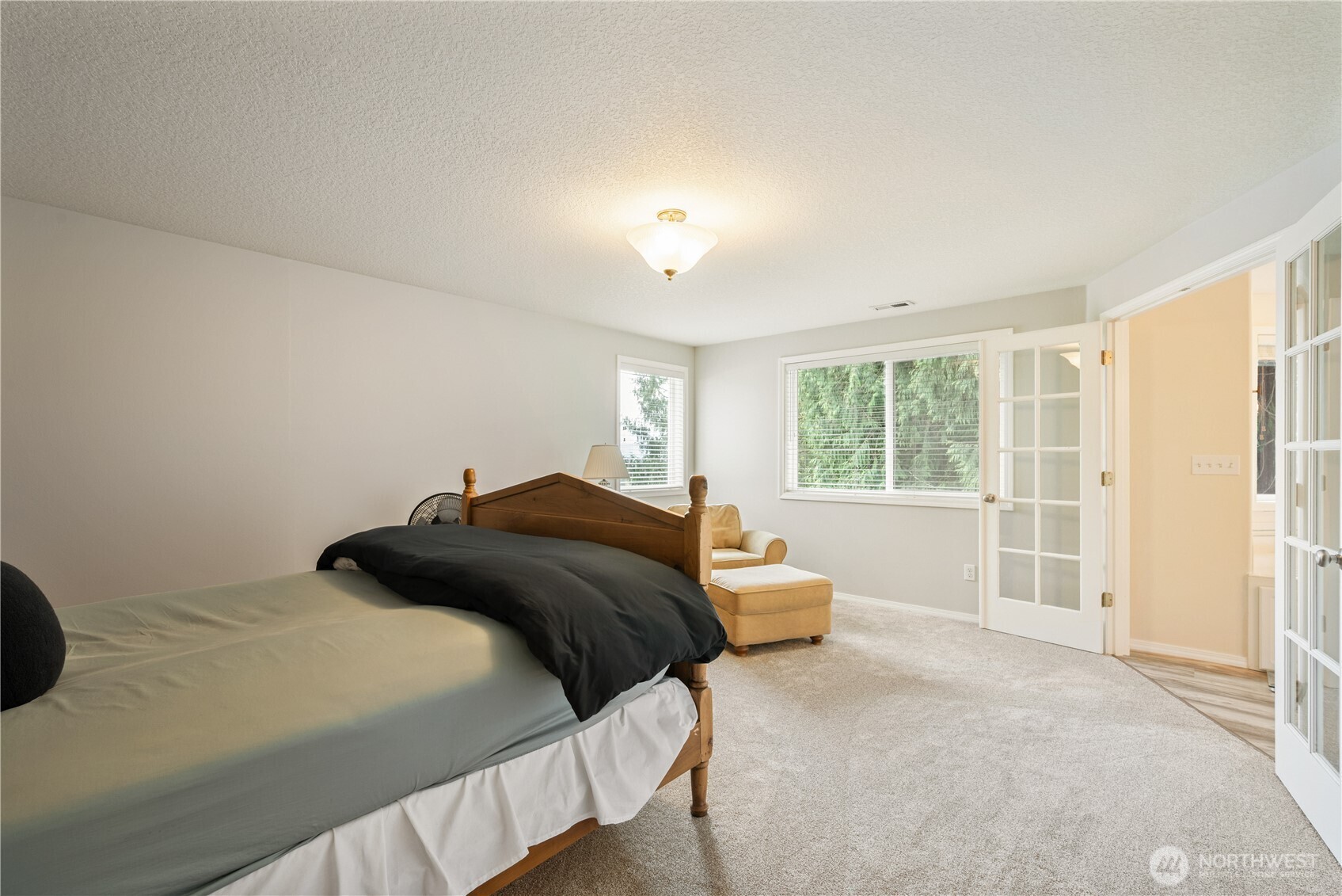 239 W St. James Longview WA 98632