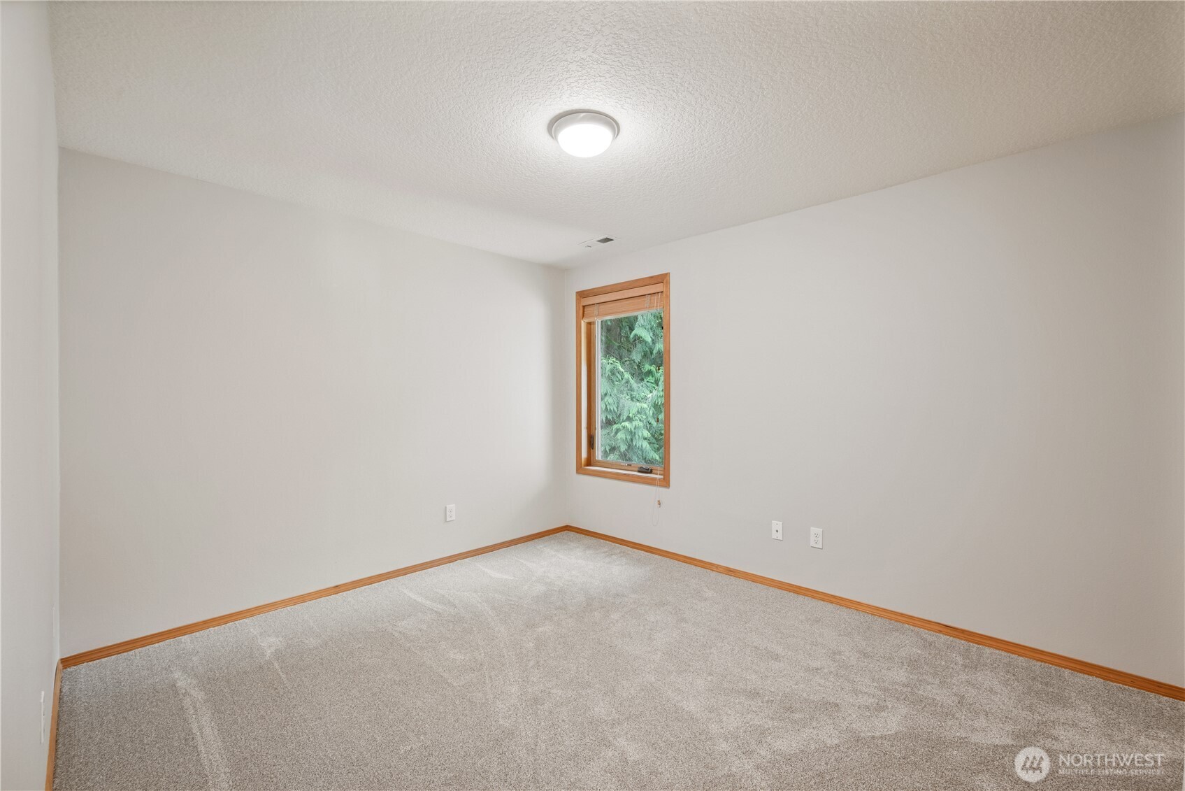 239 W St. James Longview WA 98632