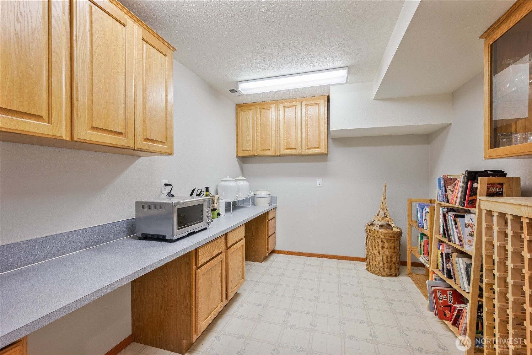 239 W St. James Longview WA 98632
