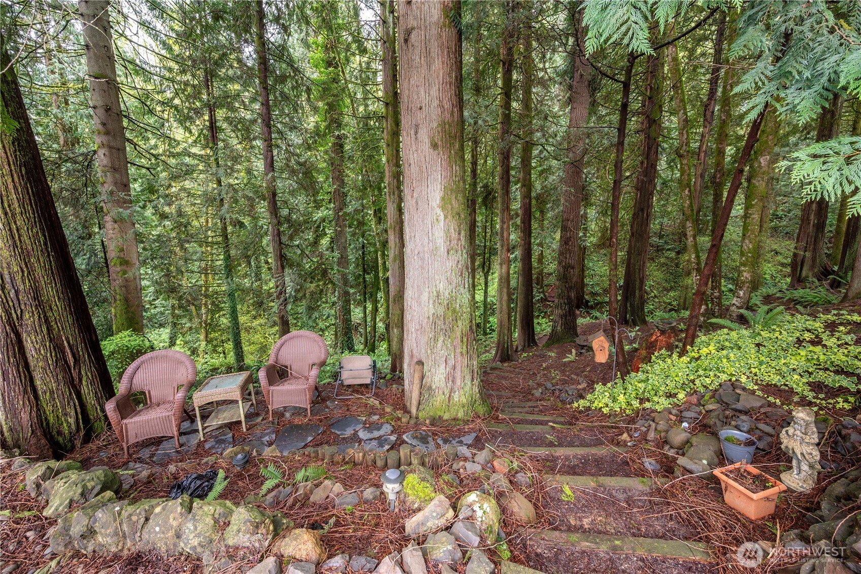 239 W St. James Longview WA 98632