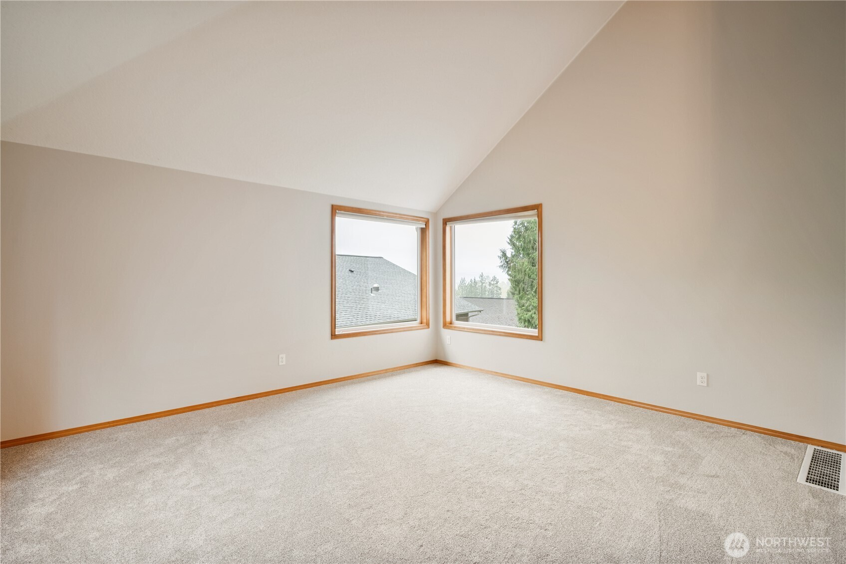 239 W St. James Longview WA 98632