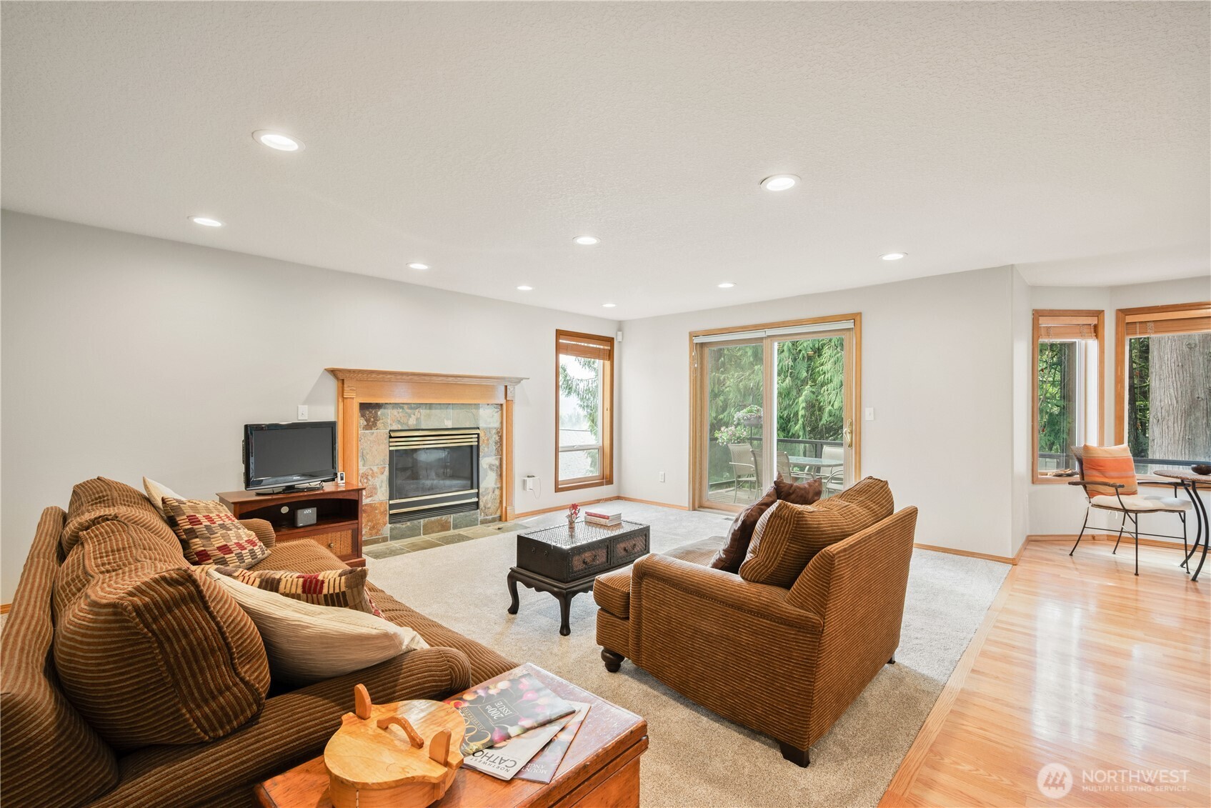 239 W St. James Longview WA 98632