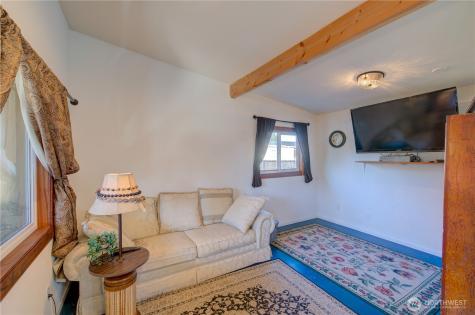 22604 S Place Ocean Park WA 98640