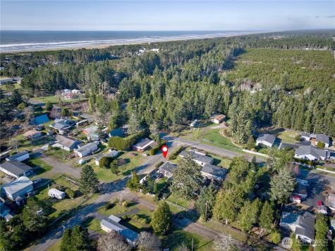 22604 S Place Ocean Park WA 98640