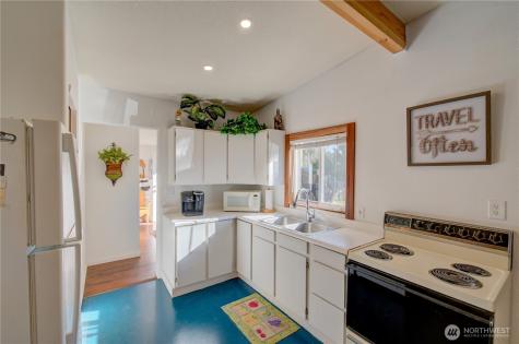 22604 S Place Ocean Park WA 98640