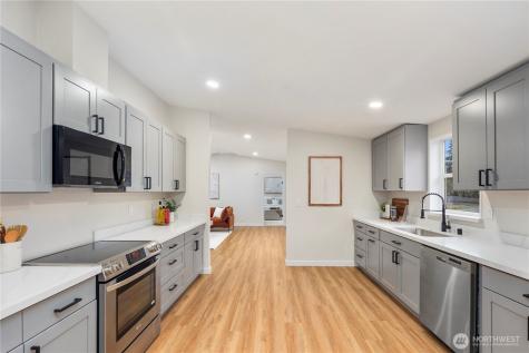 10311 219th Avenue Court E Bonney Lake WA 98391