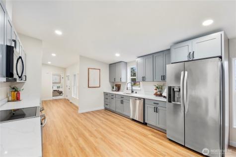 10311 219th Avenue Court E Bonney Lake WA 98391