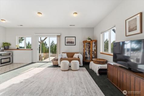 300 Sunset Way East Wenatchee WA 98802