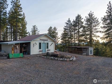 300 Sunset Way East Wenatchee WA 98802
