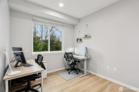 21264 SE 42nd Lane Issaquah WA 98029