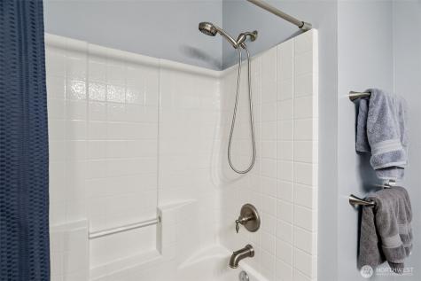 21264 SE 42nd Lane Issaquah WA 98029