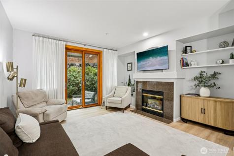 21264 SE 42nd Lane Issaquah WA 98029