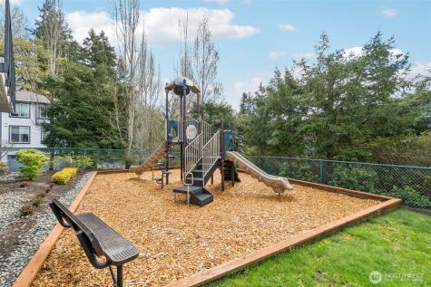 21264 SE 42nd Lane Issaquah WA 98029