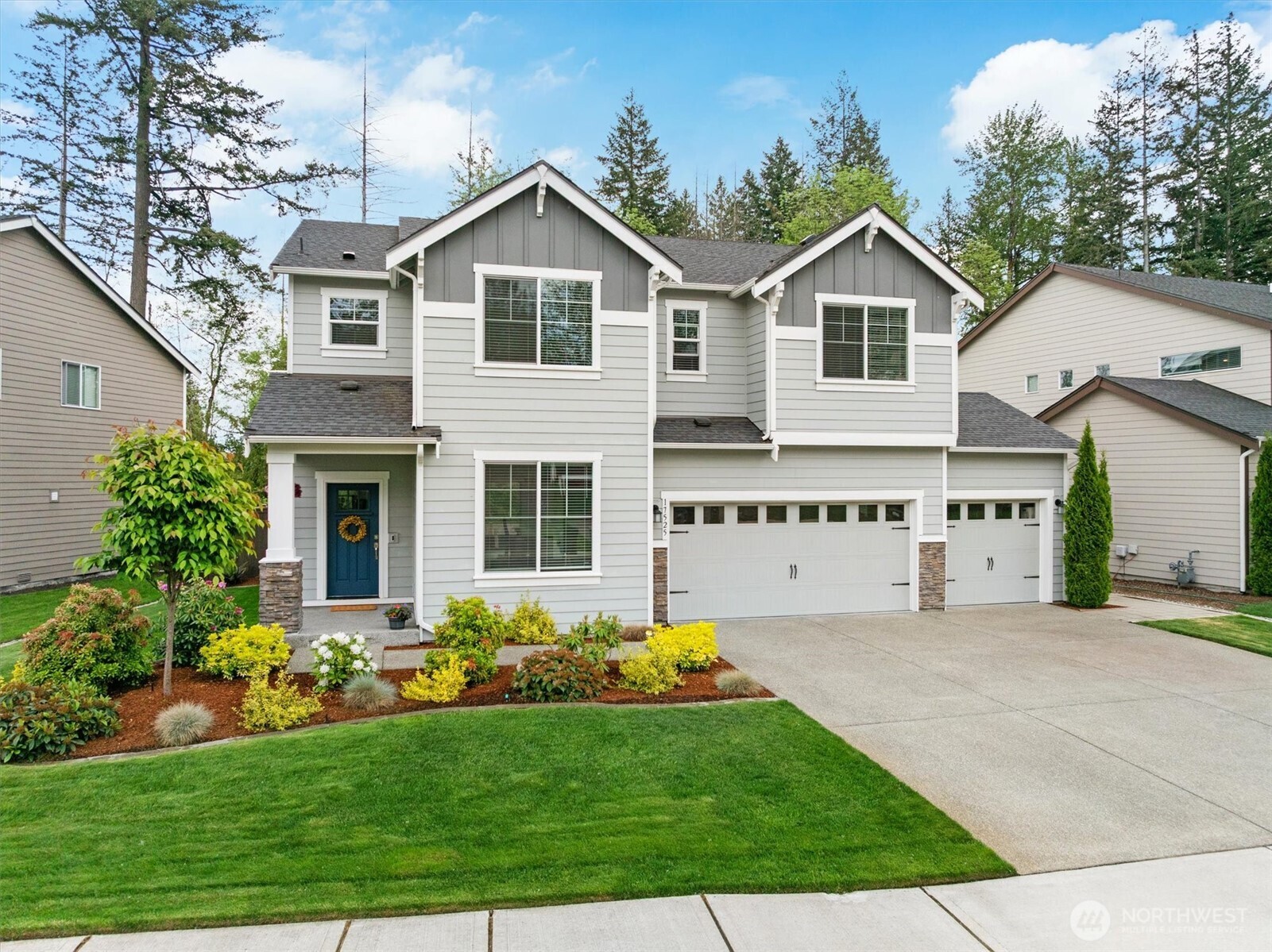 17525 Crossing Drive E Puyallup WA 98374