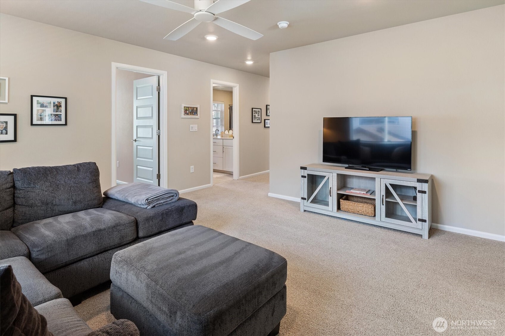 17525 Crossing Drive E Puyallup WA 98374