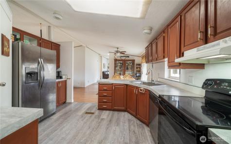 12 Moonlight Drive Oroville WA 98844