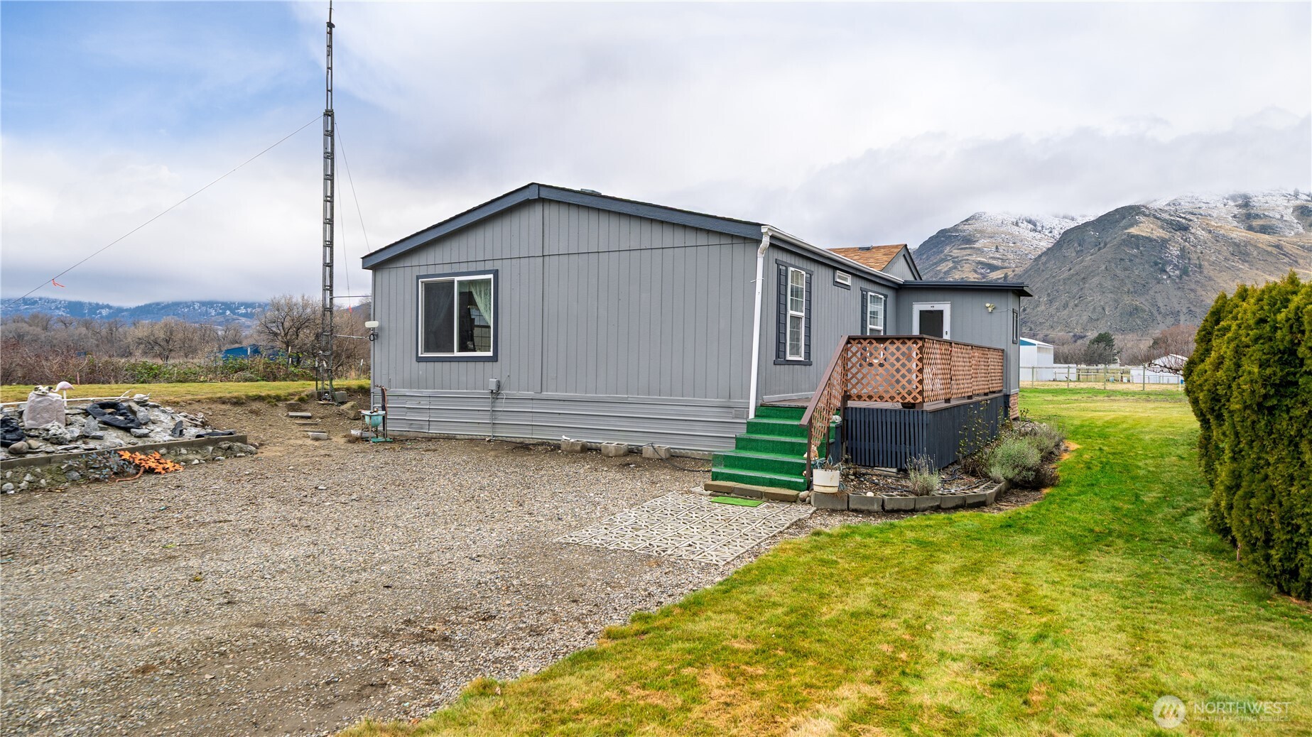 12 Moonlight Drive Oroville WA 98844
