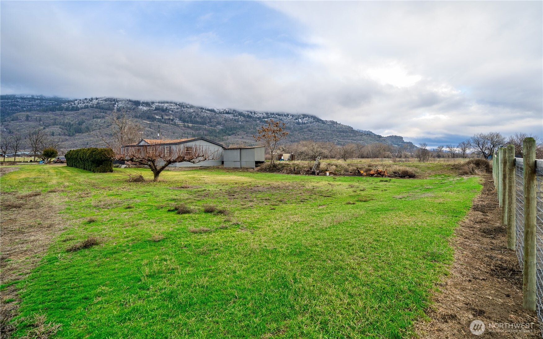 12 Moonlight Drive Oroville WA 98844