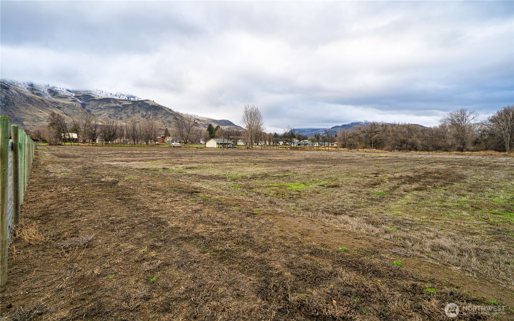12 Moonlight Drive Oroville WA 98844