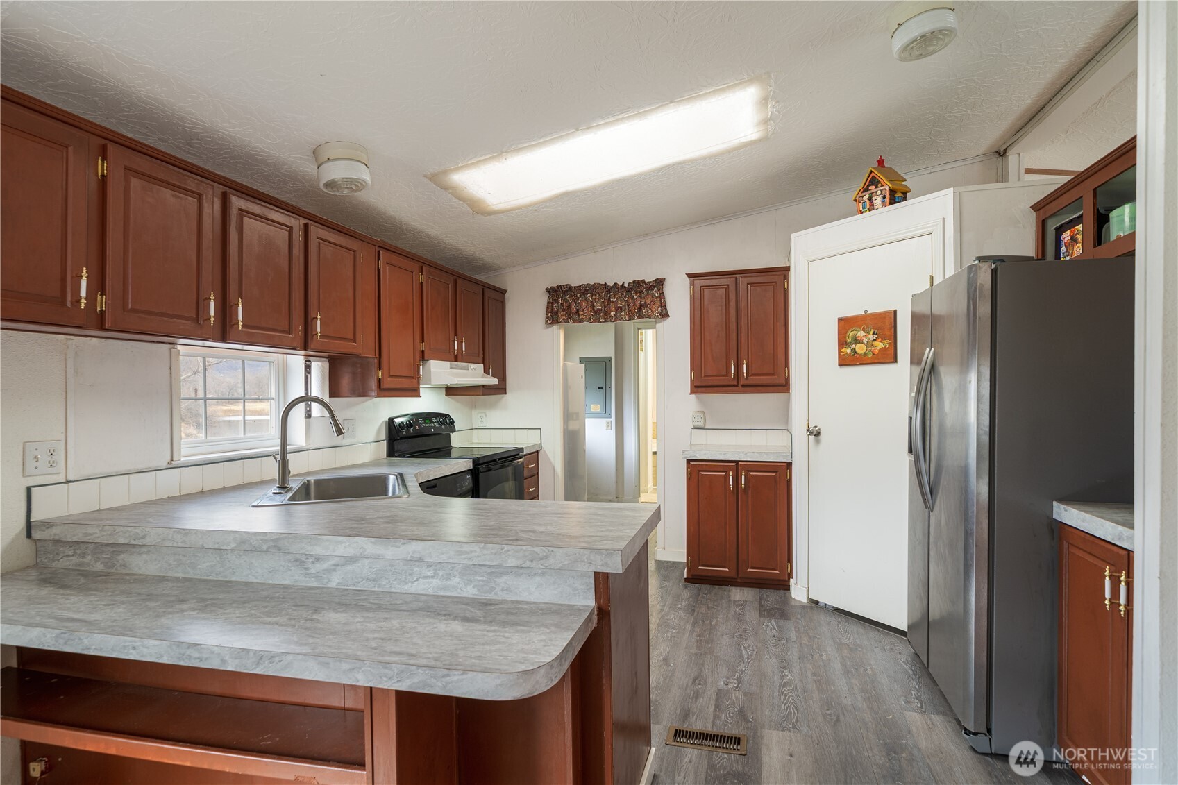 12 Moonlight Drive Oroville WA 98844