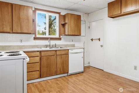11653 Glendale Way S Seattle WA 98168
