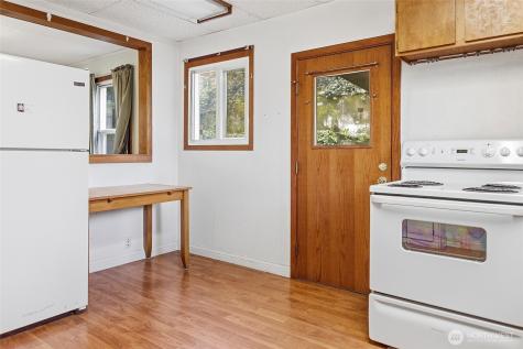 11653 Glendale Way S Seattle WA 98168