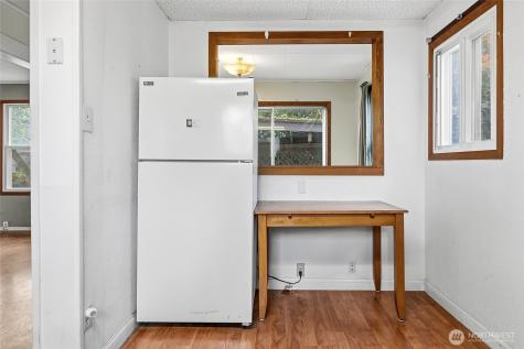 11653 Glendale Way S Seattle WA 98168