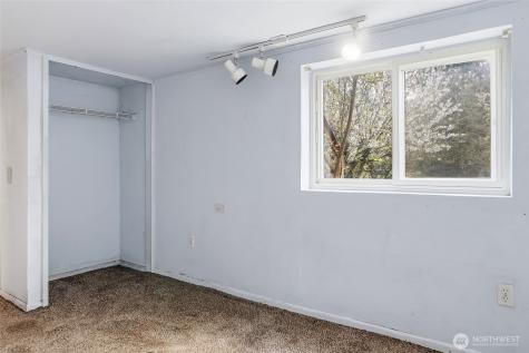 11653 Glendale Way S Seattle WA 98168