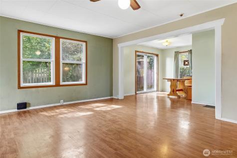 11653 Glendale Way S Seattle WA 98168