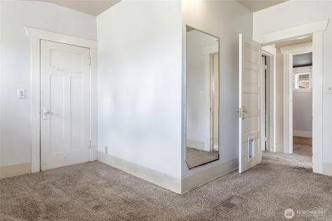 11653 Glendale Way S Seattle WA 98168