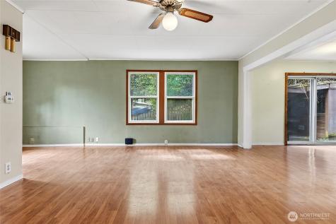11653 Glendale Way S Seattle WA 98168